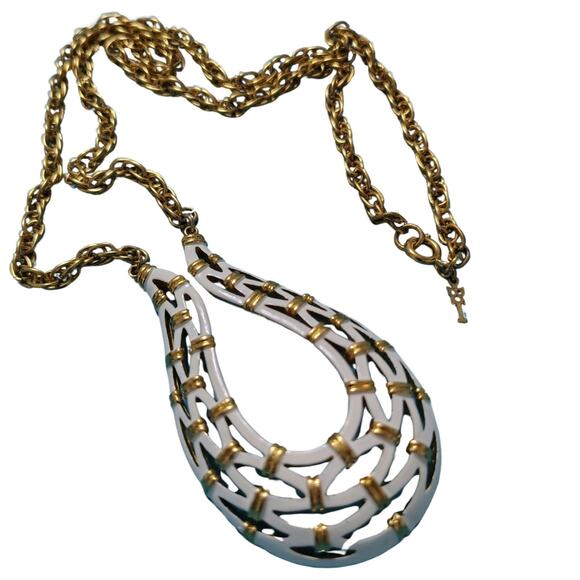1960s Vintage Crown Trifari Gold White Enamel Woven Pendant Statement Necklace - Picture 1 of 5